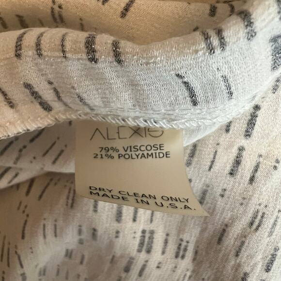 Alexis‎ Sleeveless Button Front Shirt Dress - Picture 8 of 8